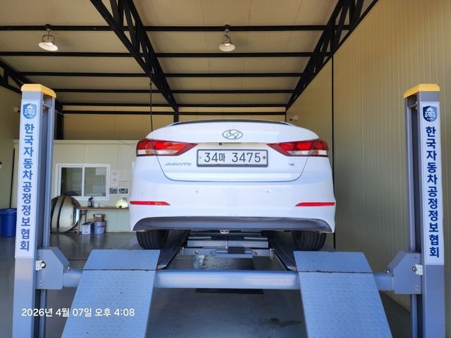 Hyundai AVANTE 2018 — inspection photo 2