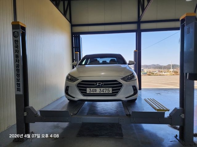 Hyundai AVANTE 2018 — inspection photo 1