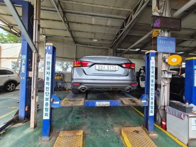 Nissan Altima 2019 — inspection photo 2