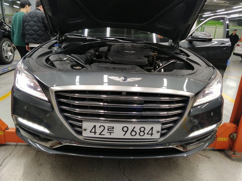 Genesis G80 2018 — inspection photo 1