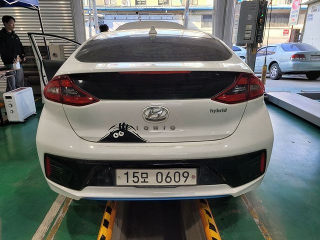 Hyundai Ioniq 2016 — inspection photo 2