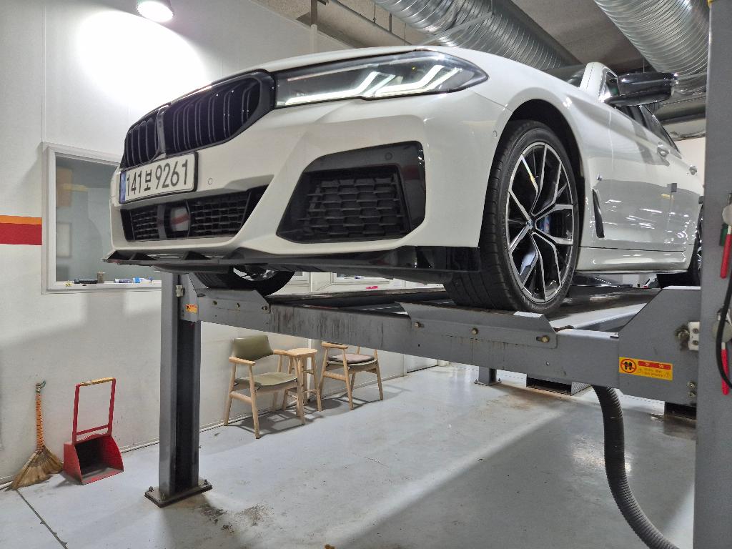 BMW 5-Series 2022 — inspection photo 1