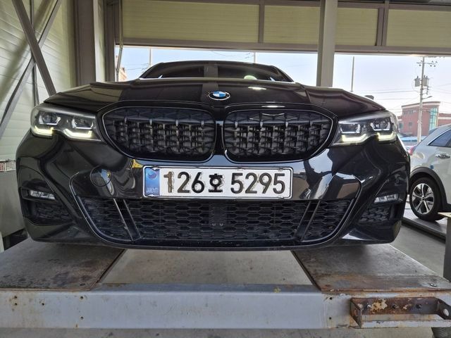 BMW 3-Series 2021 — inspection photo 1