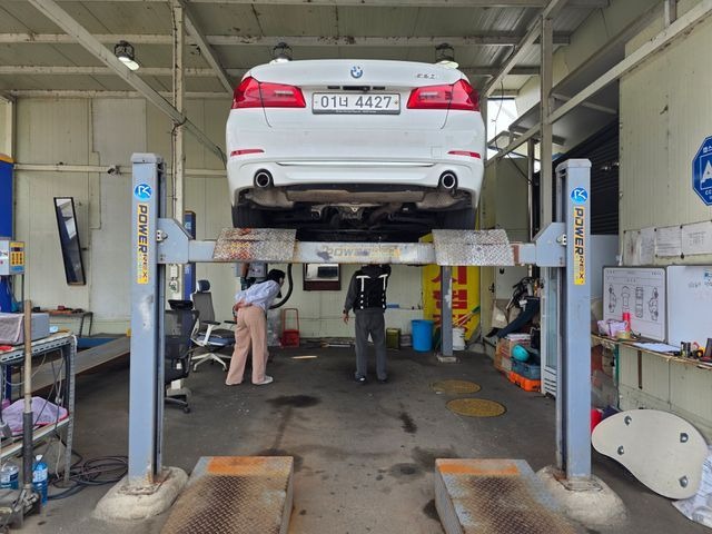 BMW 5-Series 2018 — inspection photo 2
