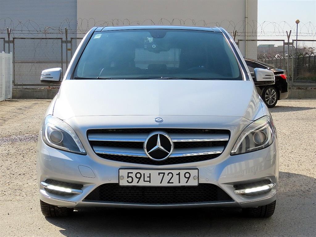 Mercedes-Benz B-Class 2013 — inspection photo 1