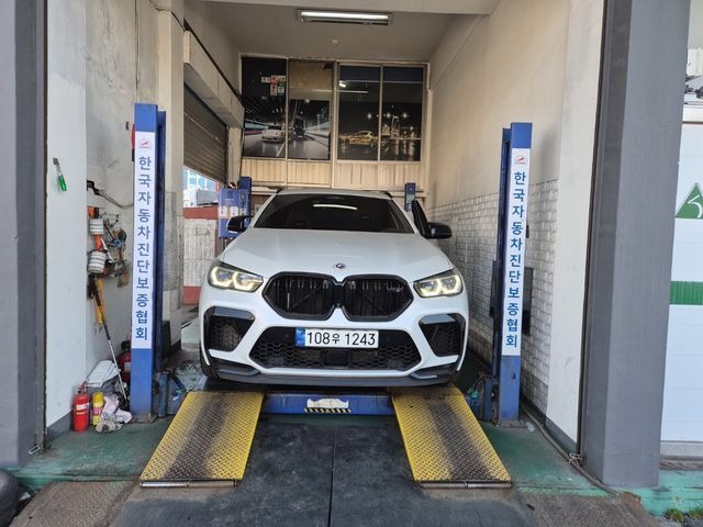 BMW X6M 2023 — inspection photo 1