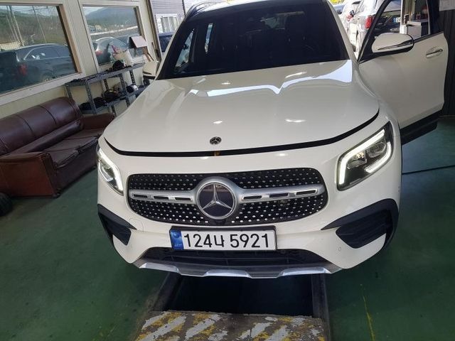 Mercedes-Benz GLB-Class 2021 — inspection photo 1