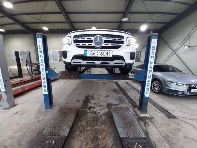 Mercedes-Benz GLB-Class 2021 — inspection photo 1
