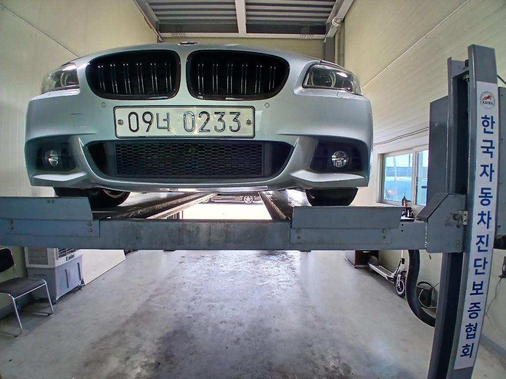BMW 5-Series 2016 — inspection photo 1