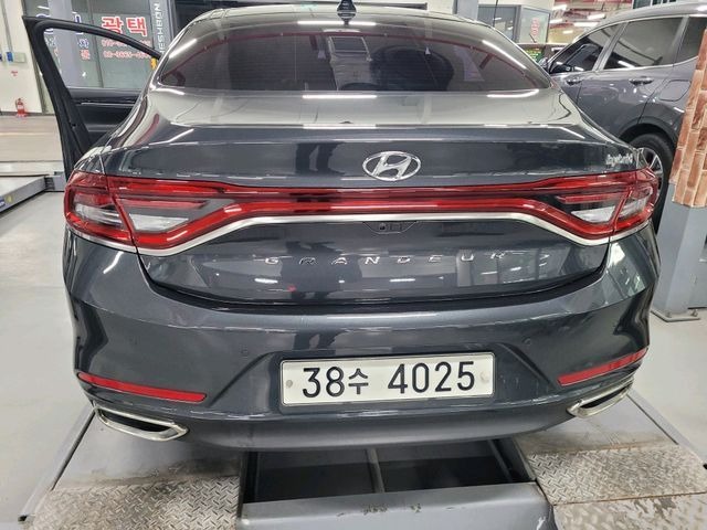 Hyundai Grandeur 2018 — inspection photo 2
