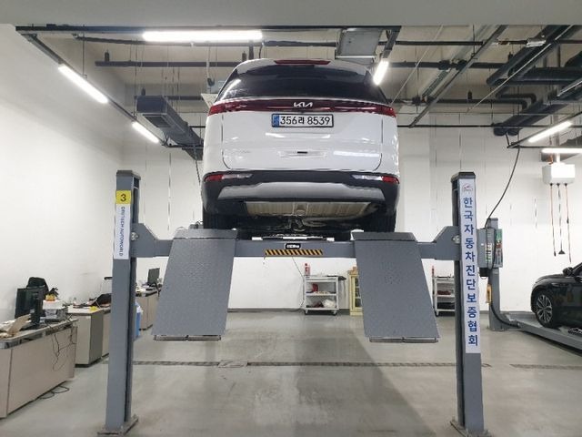 Kia Canival 2023 — inspection photo 2