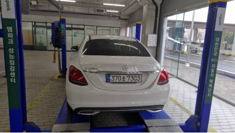 Mercedes-Benz C-Class 2021 — inspection photo 2