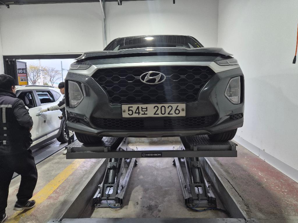 Hyundai Santafe 2019 — inspection photo 1