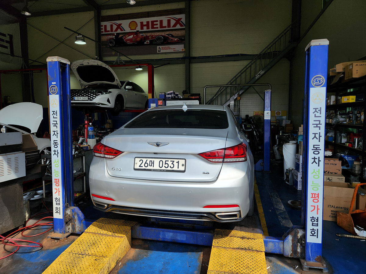 Genesis G80 2017 — inspection photo 2