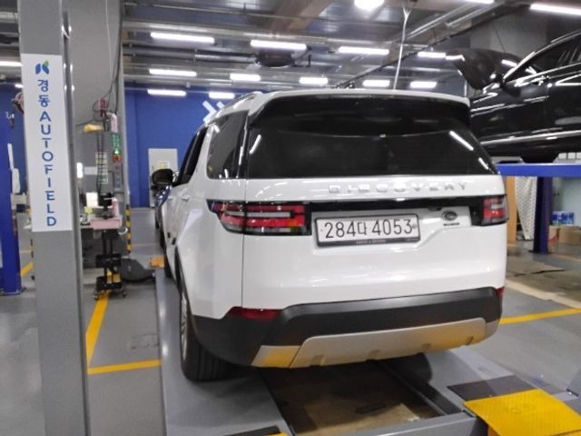 Land Rover Discovery 2017 — inspection photo 2