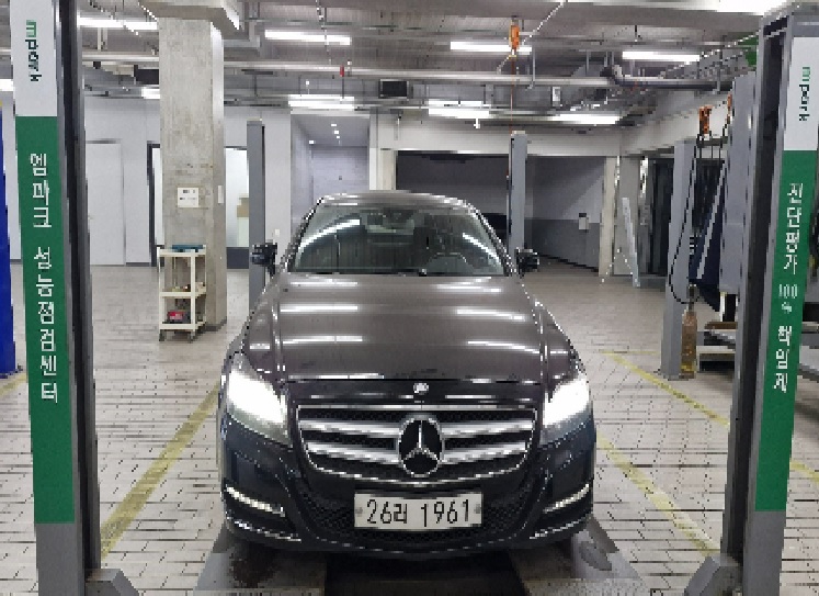 Mercedes-Benz CLS-Class 2013 — inspection photo 1