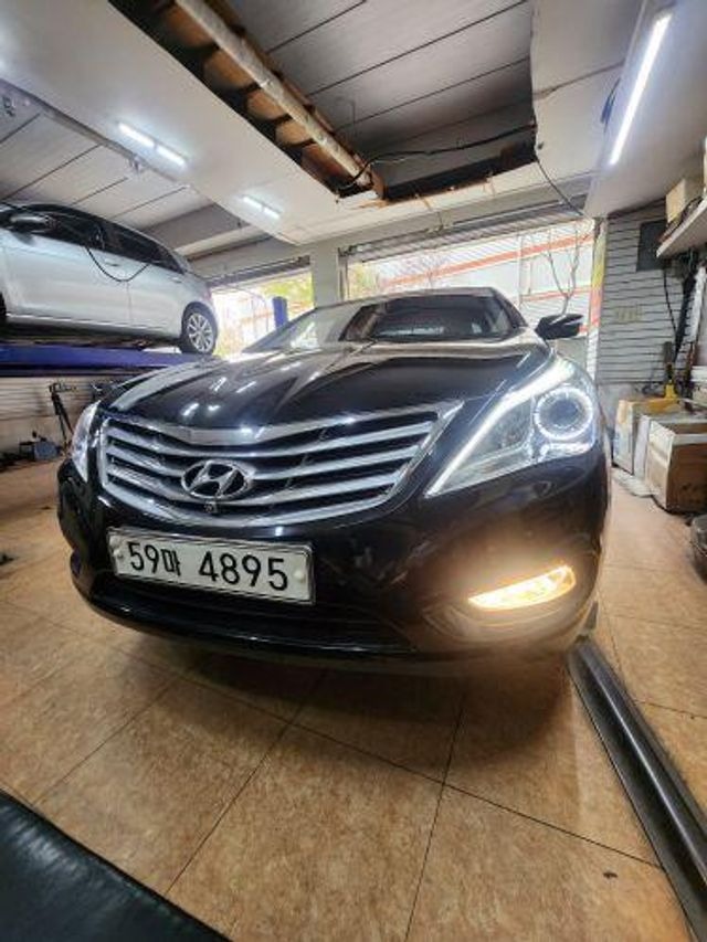 Hyundai Grandeur 2011 — inspection photo 1