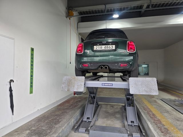 Mini Cooper 2019 — inspection photo 2