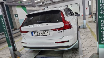 Volvo V60 2023 — inspection photo 2