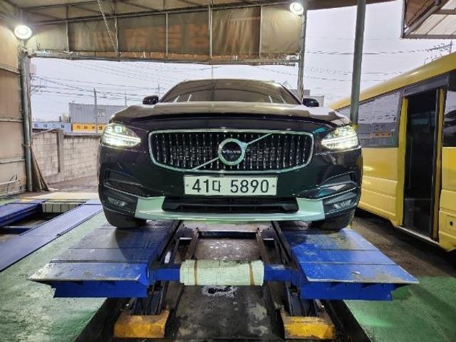Volvo V90 2019 — inspection photo 1