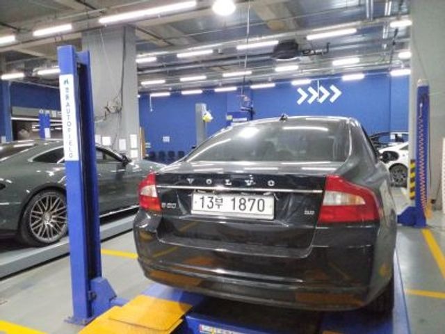 Volvo S80 2009 — inspection photo 2