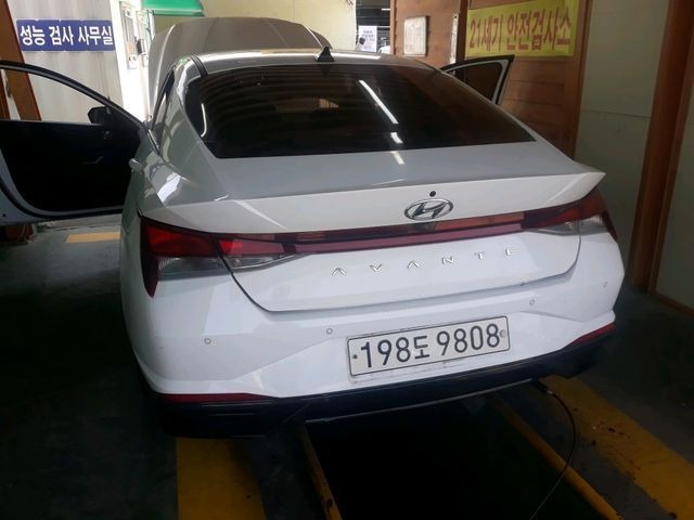 Hyundai AVANTE 2023 — inspection photo 2