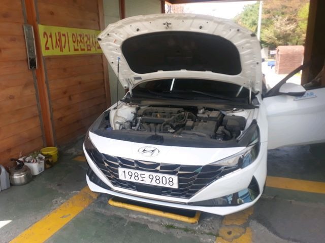 Hyundai AVANTE 2023 — inspection photo 1
