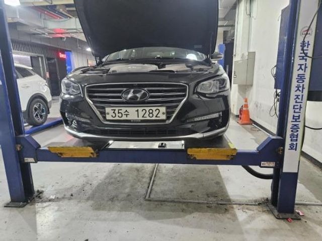 Hyundai Grandeur 2018 — inspection photo 1