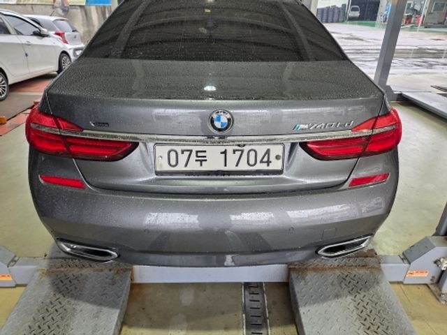 BMW 7-Series 2018 — inspection photo 2
