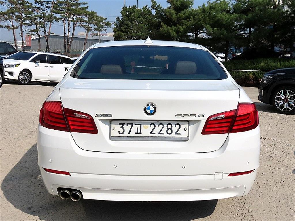 BMW 5-Series 2013 — inspection photo 2