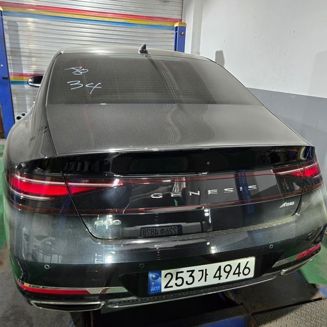Genesis G90 2023 — inspection photo 2