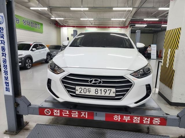 Hyundai AVANTE 2018 — inspection photo 1