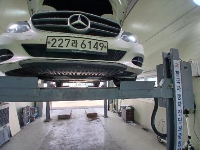 Mercedes-Benz E-Class 2016 — inspection photo 1