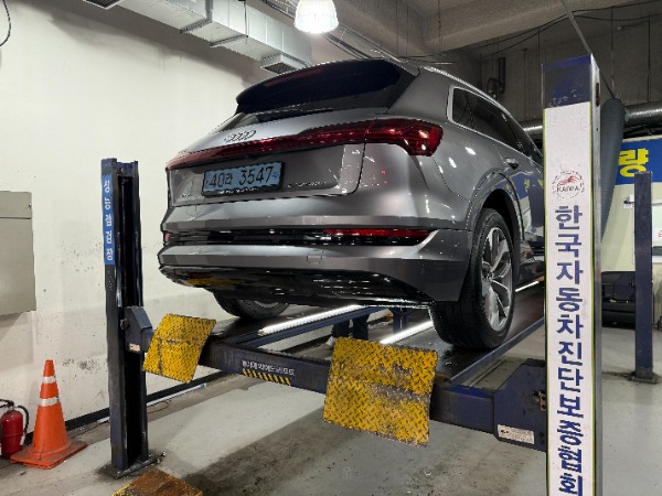 Audi e-tron 2020 — inspection photo 2