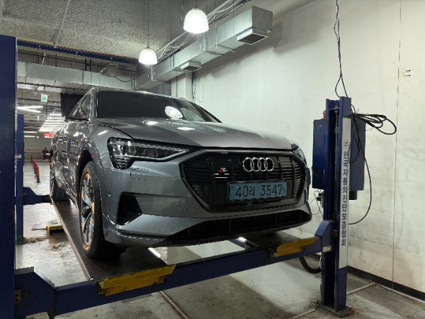 Audi e-tron 2020 — inspection photo 1