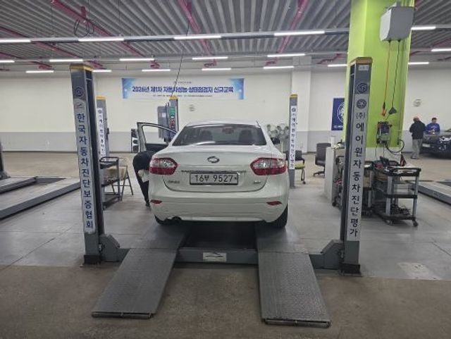 Renault Korea SM3 2014 — inspection photo 2