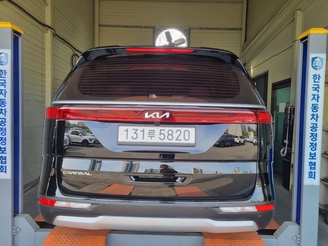 Kia Canival 2023 — inspection photo 2