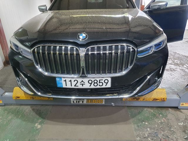 BMW 7-Series 2022 — inspection photo 1
