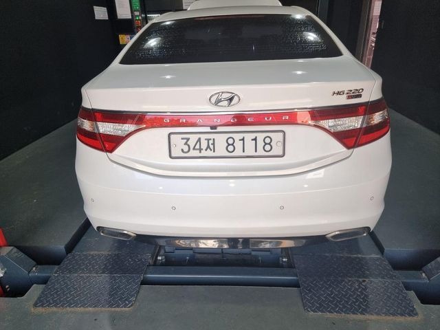 Hyundai Grandeur 2016 — inspection photo 2