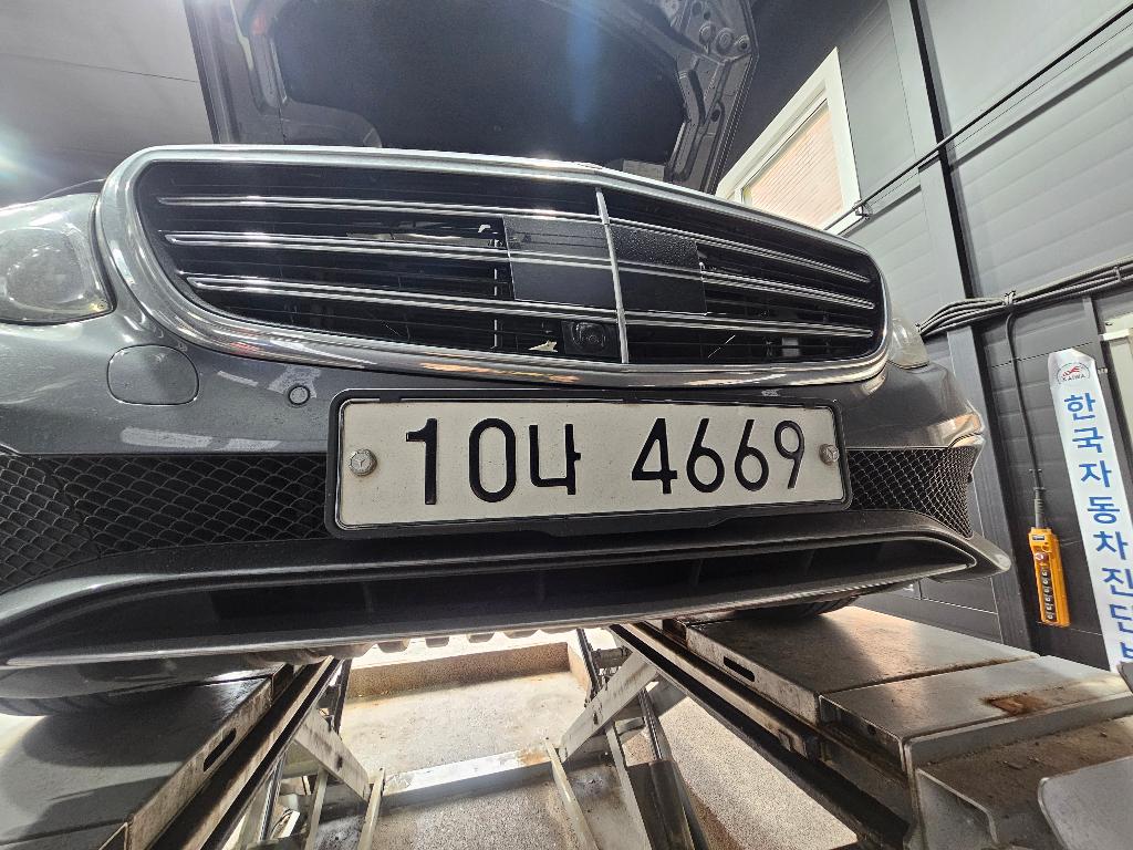 Mercedes-Benz E-Class 2019 — inspection photo 1