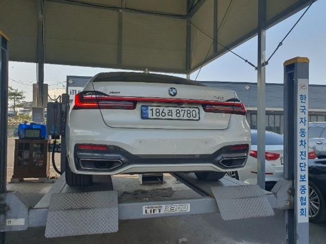 BMW 7-Series 2020 — inspection photo 2