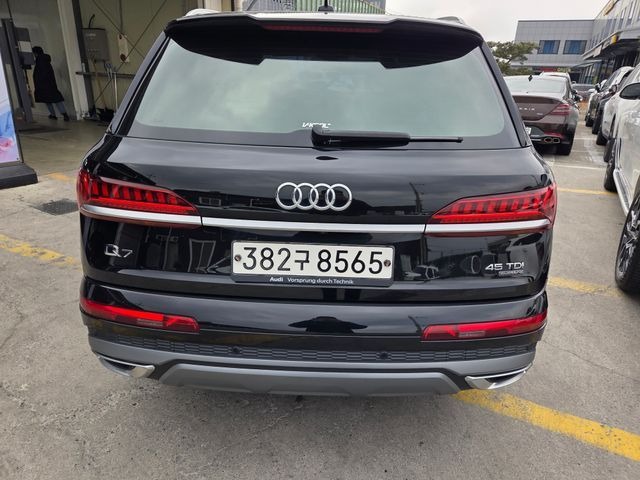 Audi Q7 2022 — inspection photo 2