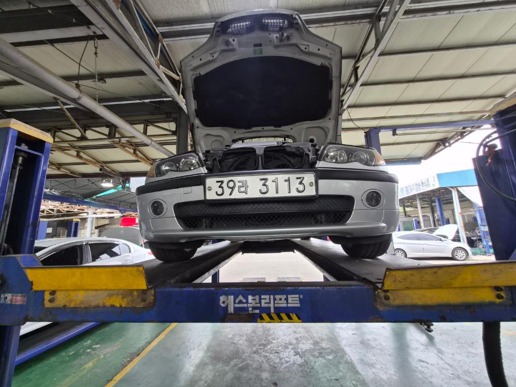BMW 3-Series 2003 — inspection photo 1