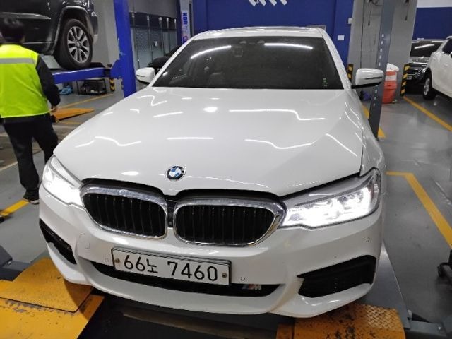 BMW 5-Series 2019 — inspection photo 1