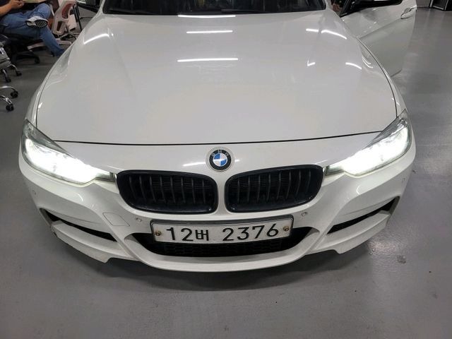 BMW 3-Series 2018 — inspection photo 1