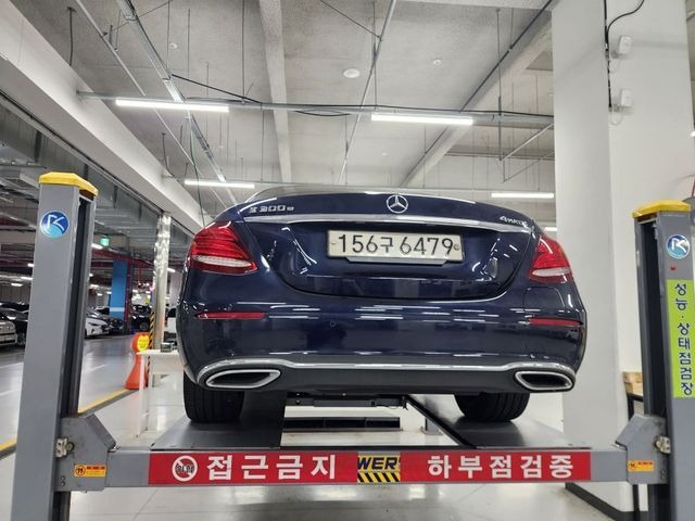 Mercedes-Benz E-Class 2020 — inspection photo 2