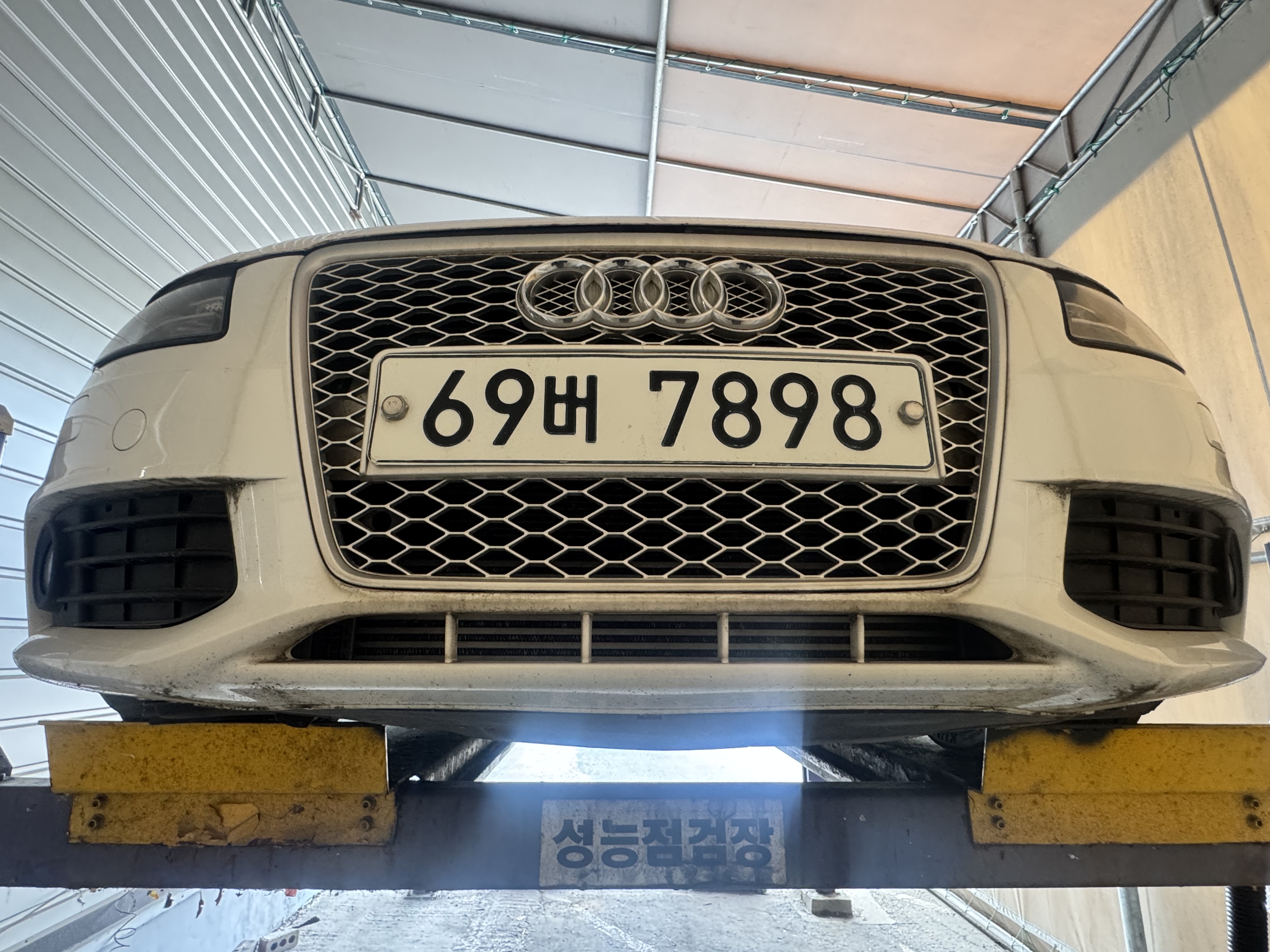 Audi A4 2012 — inspection photo 1