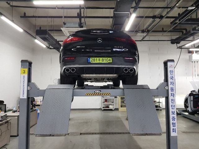 Mercedes-Benz GLE-Class 2026 — inspection photo 2