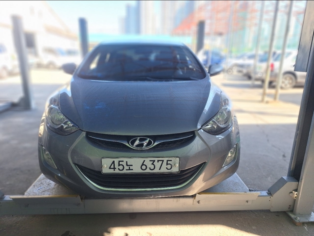 Hyundai AVANTE 2012 — inspection photo 1
