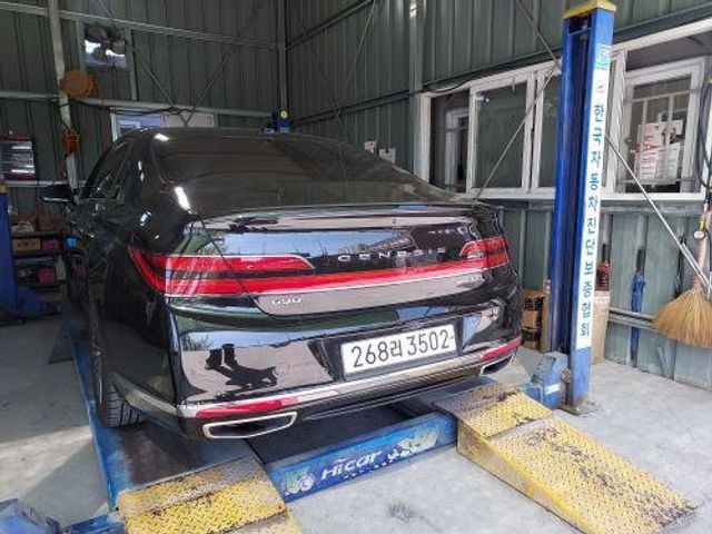Genesis G90 2019 — inspection photo 2